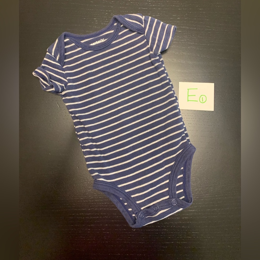 ⭐️5/$10.00⭐️— Carter's 3m Navy and White Striped Onesie